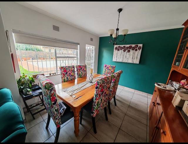 4 BEDROOM HOUSE FOR SALE IN VANDERBIJLPARK SE 2